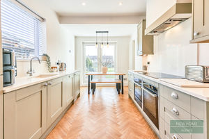 Photo 18- click for photo gallery